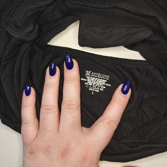 AVIDLOVE halter Crop Top - Picture 3 of 4